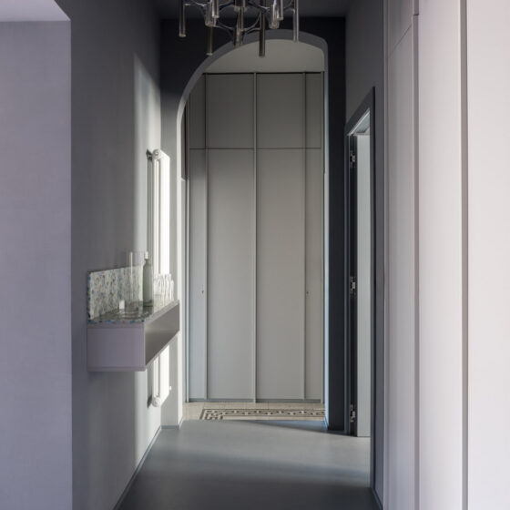 Ehi Vittorio B&B, Rome - entrance and common hallway